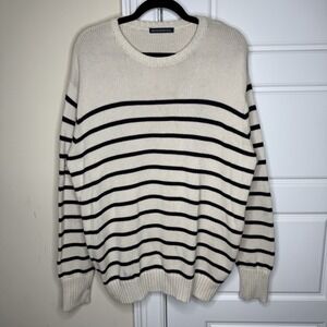 Brandy Melville Women's Blue White Stripe Crew Neck Pullover Sweater One Size